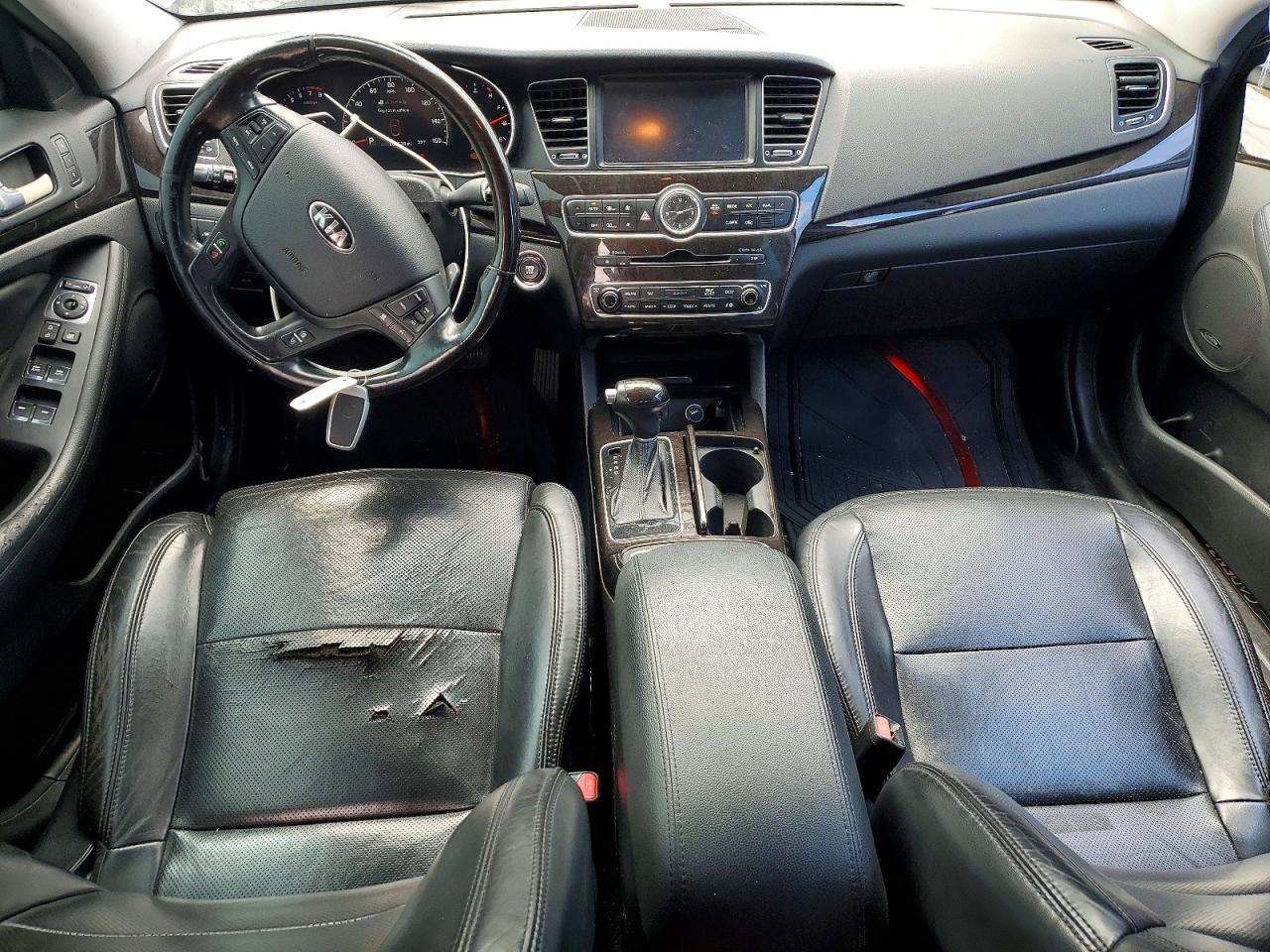 2014 KIA CADENZA PREMIUM photo 22