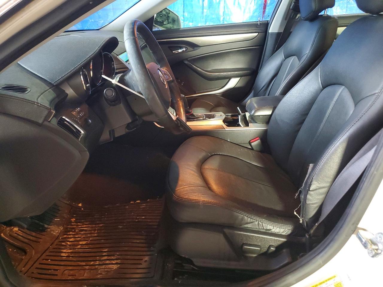 2011 CADILLAC CTS photo 13