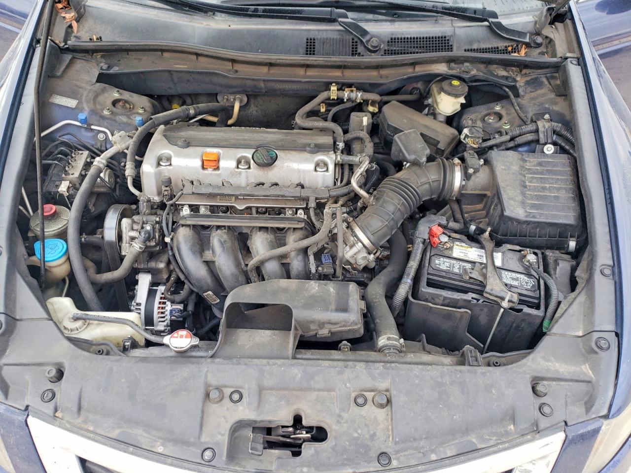 2009 HONDA ACCORD LX photo 11