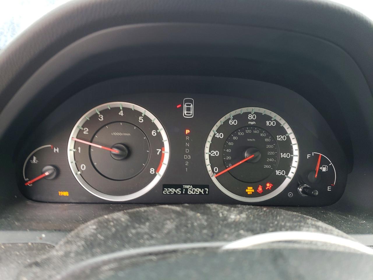 2009 HONDA ACCORD LX photo 9