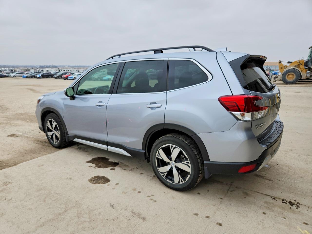 2020 SUBARU FORESTER TOURING photo 2