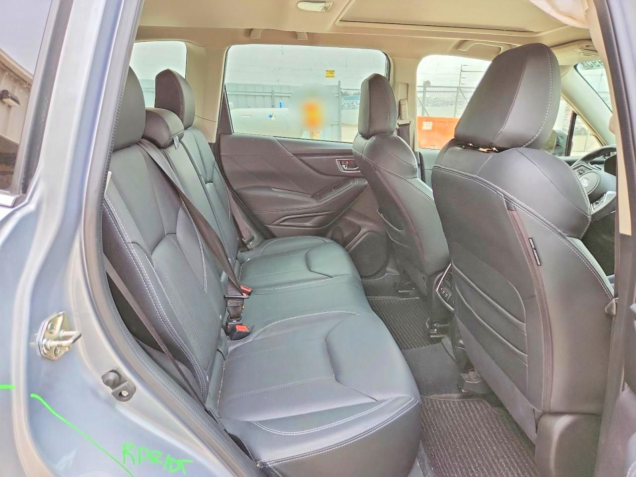 2020 SUBARU FORESTER TOURING photo 11