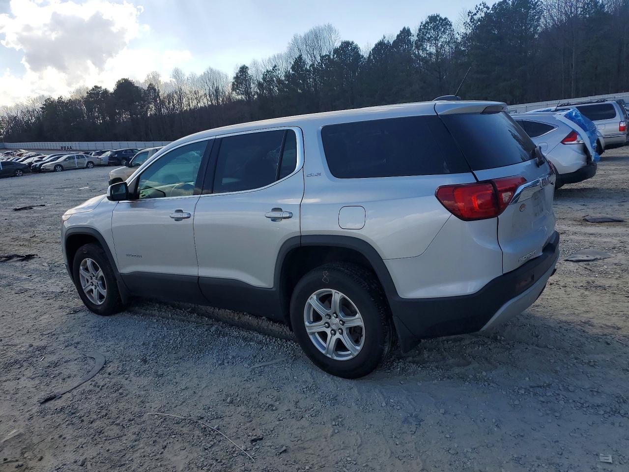 2019 GMC ACADIA SLE photo 3