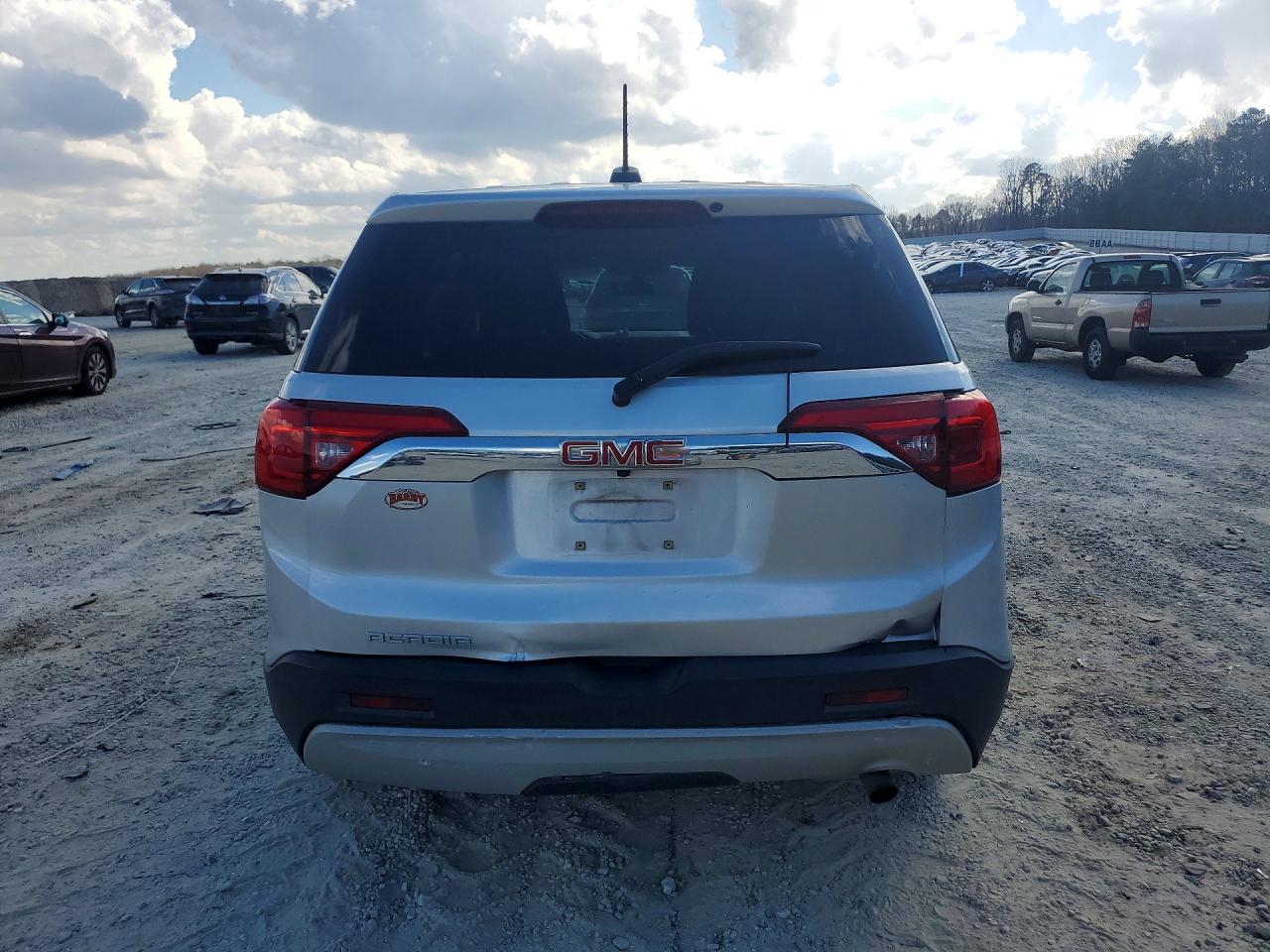 2019 GMC ACADIA SLE photo 11