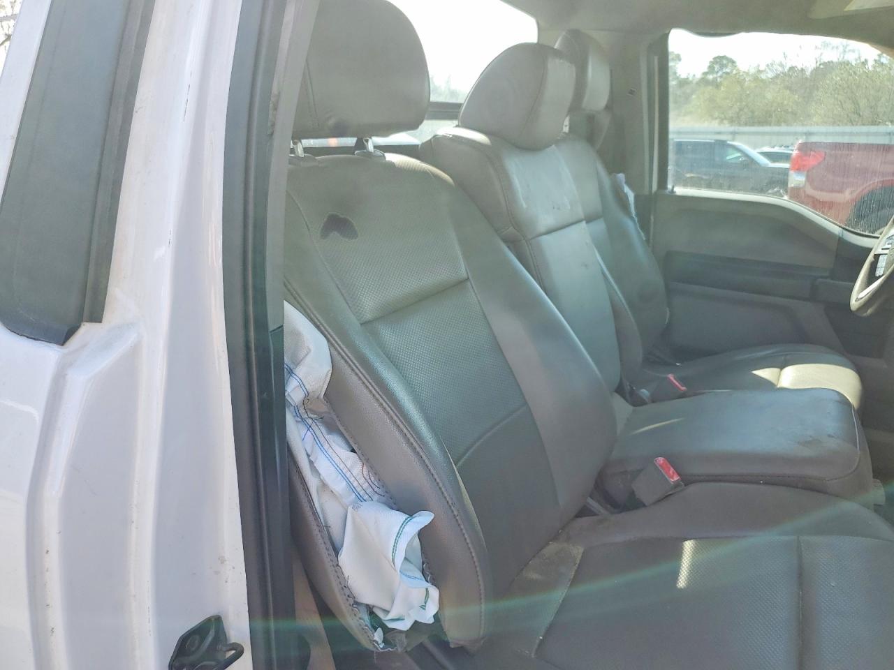 2019 FORD F150 photo 19