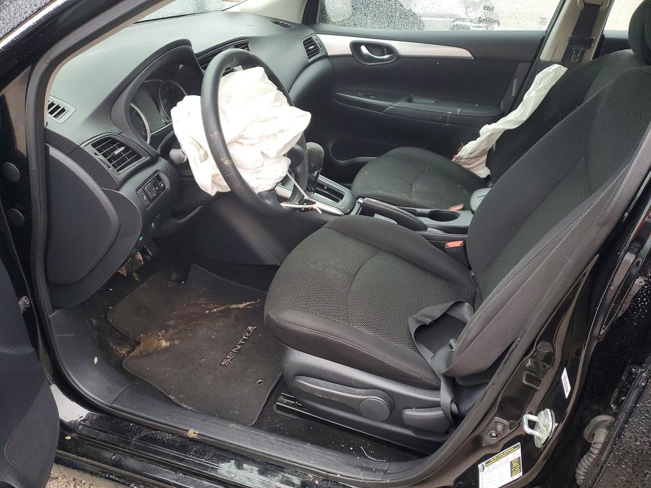 2019 NISSAN SENTRA S photo 7