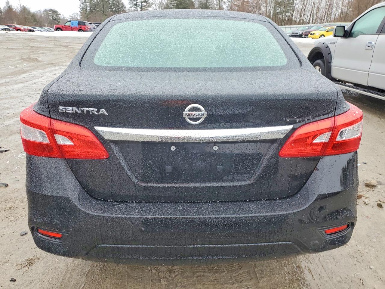 2019 NISSAN SENTRA S photo 6