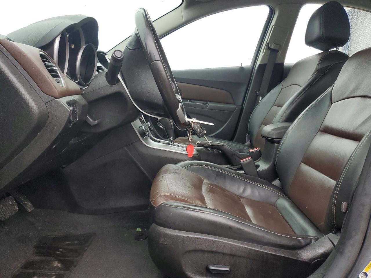 2016 CHEVROLET CRUZE LIMITED LT photo 7