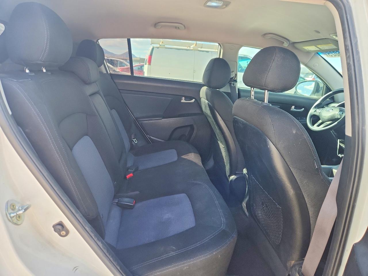 2016 KIA SPORTAGE LX photo 10