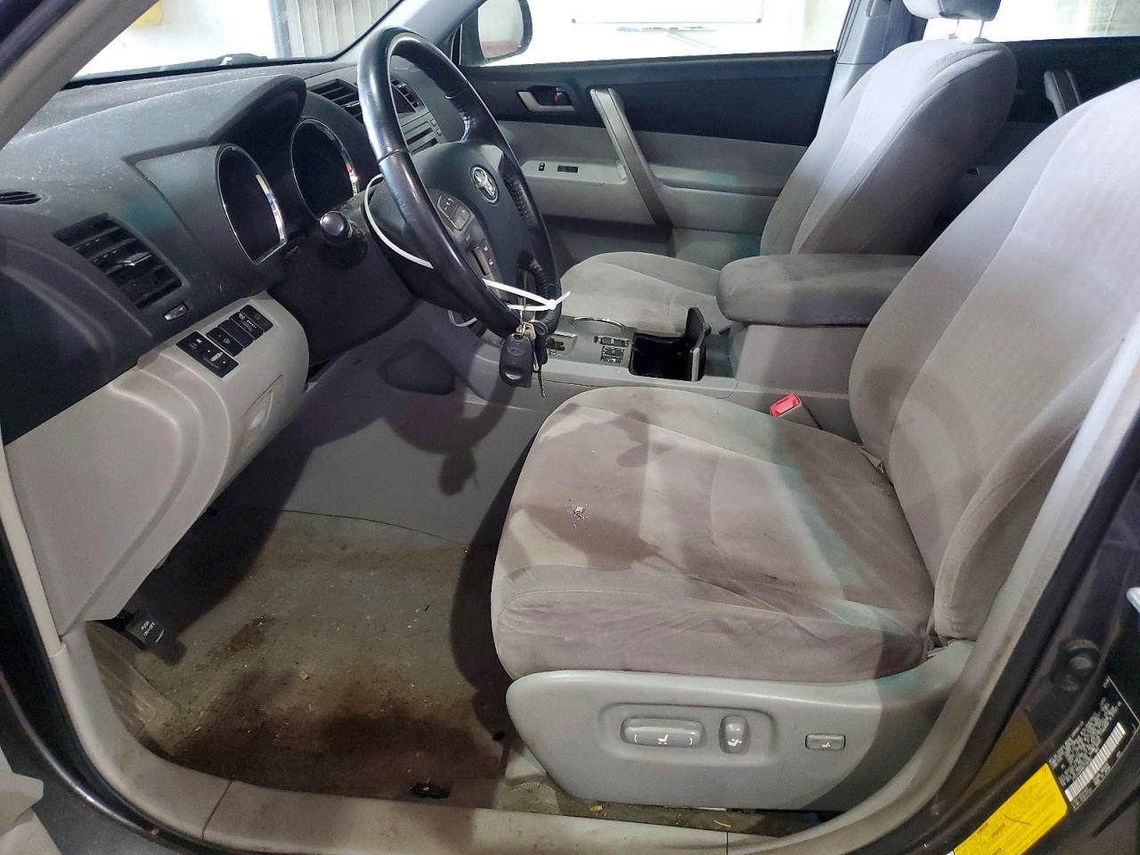 2008 TOYOTA HIGHLANDER SPORT photo 7