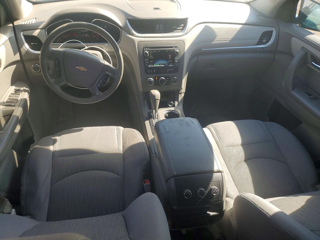 2014 CHEVROLET TRAVERSE LS photo 15