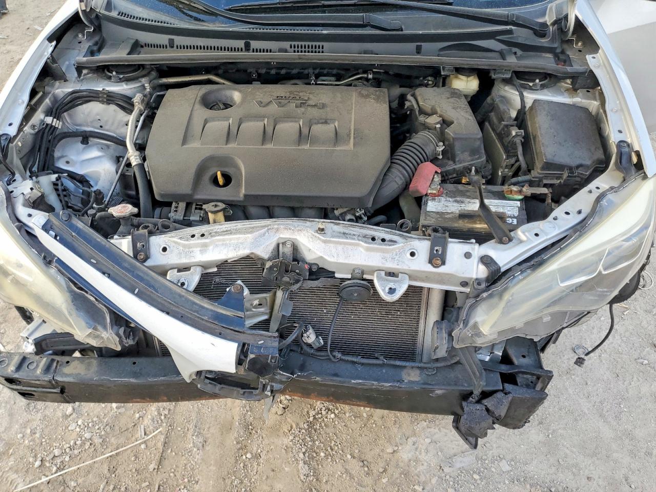 2017 TOYOTA COROLLA SE photo 11