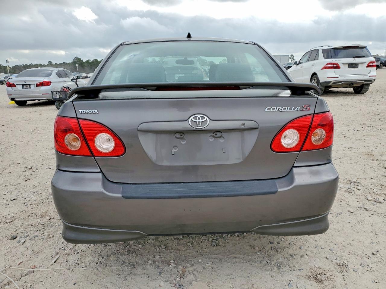 2007 TOYOTA COROLLA S photo 11