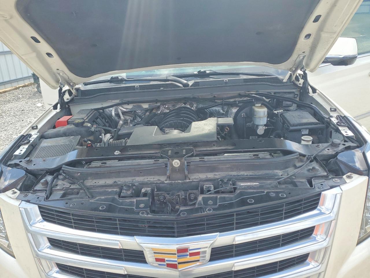 2015 CADILLAC ESCALADE ESV LUXURY photo 34