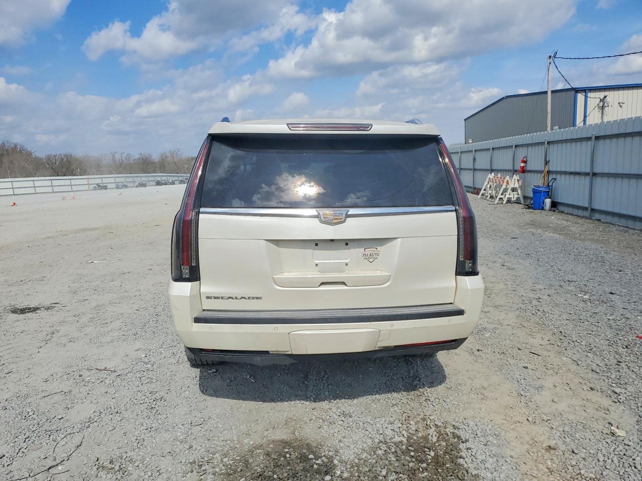 2015 CADILLAC ESCALADE ESV LUXURY photo 16