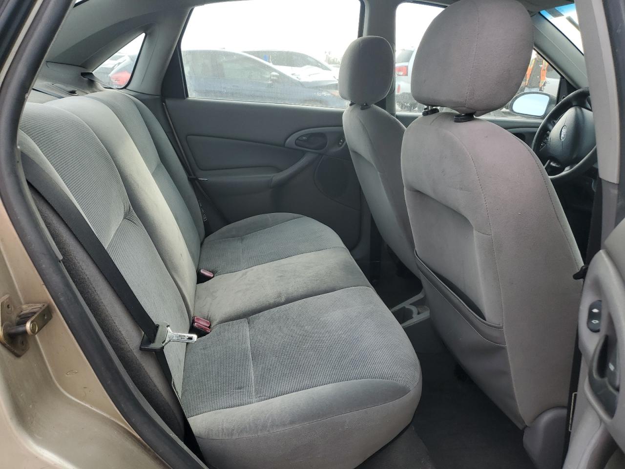2002 FORD FOCUS SE photo 10