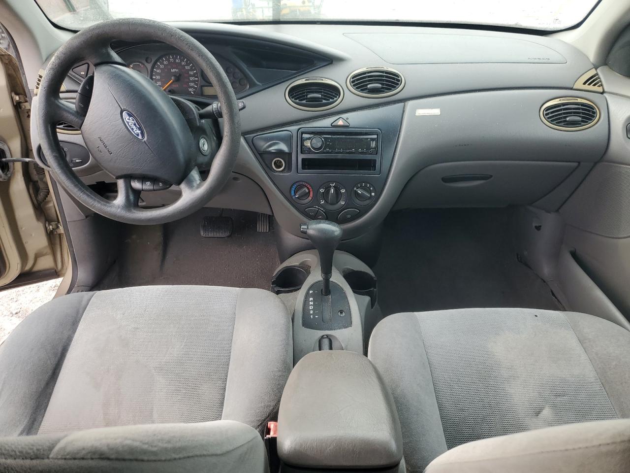 2002 FORD FOCUS SE photo 8