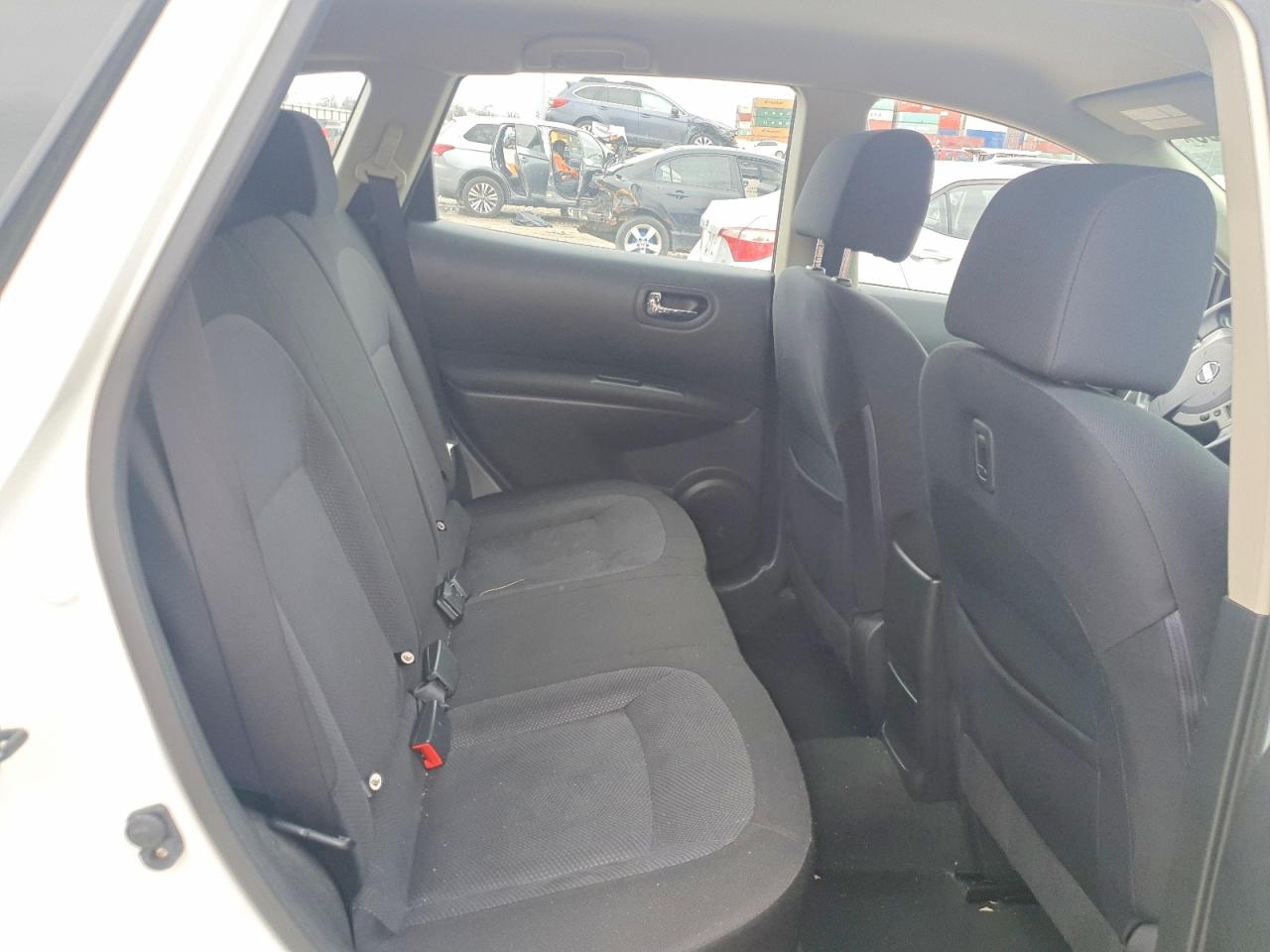 2013 NISSAN ROGUE S photo 31