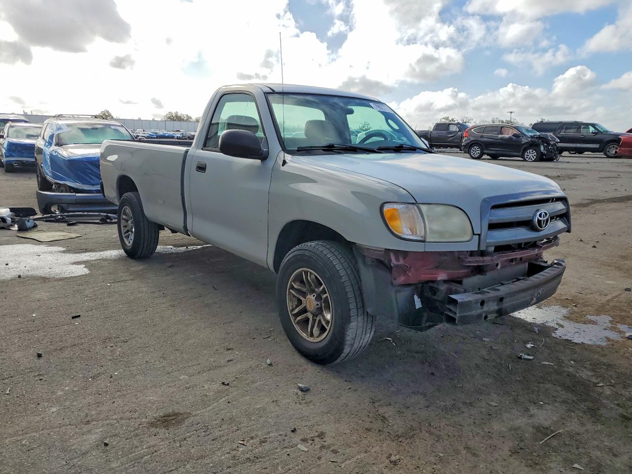 2003 TOYOTA TUNDRA BASE photo 4