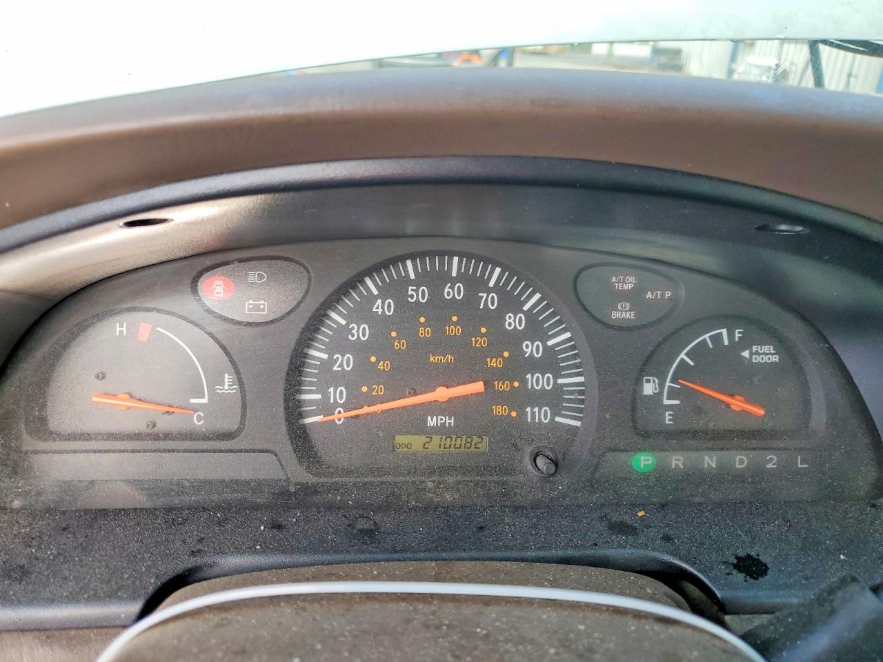 2003 TOYOTA TUNDRA BASE photo 9