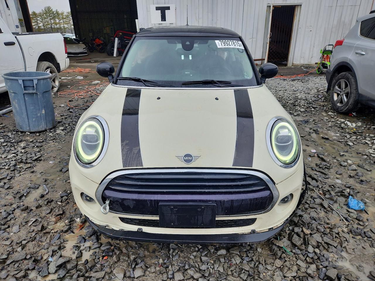 2020 MINI COOPER photo 9