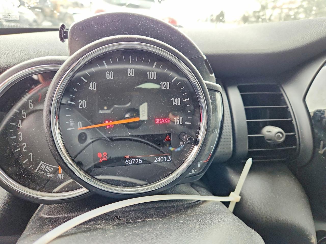 2020 MINI COOPER photo 17