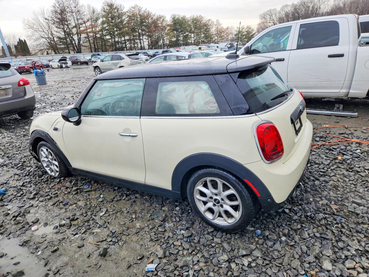 2020 MINI COOPER photo 3