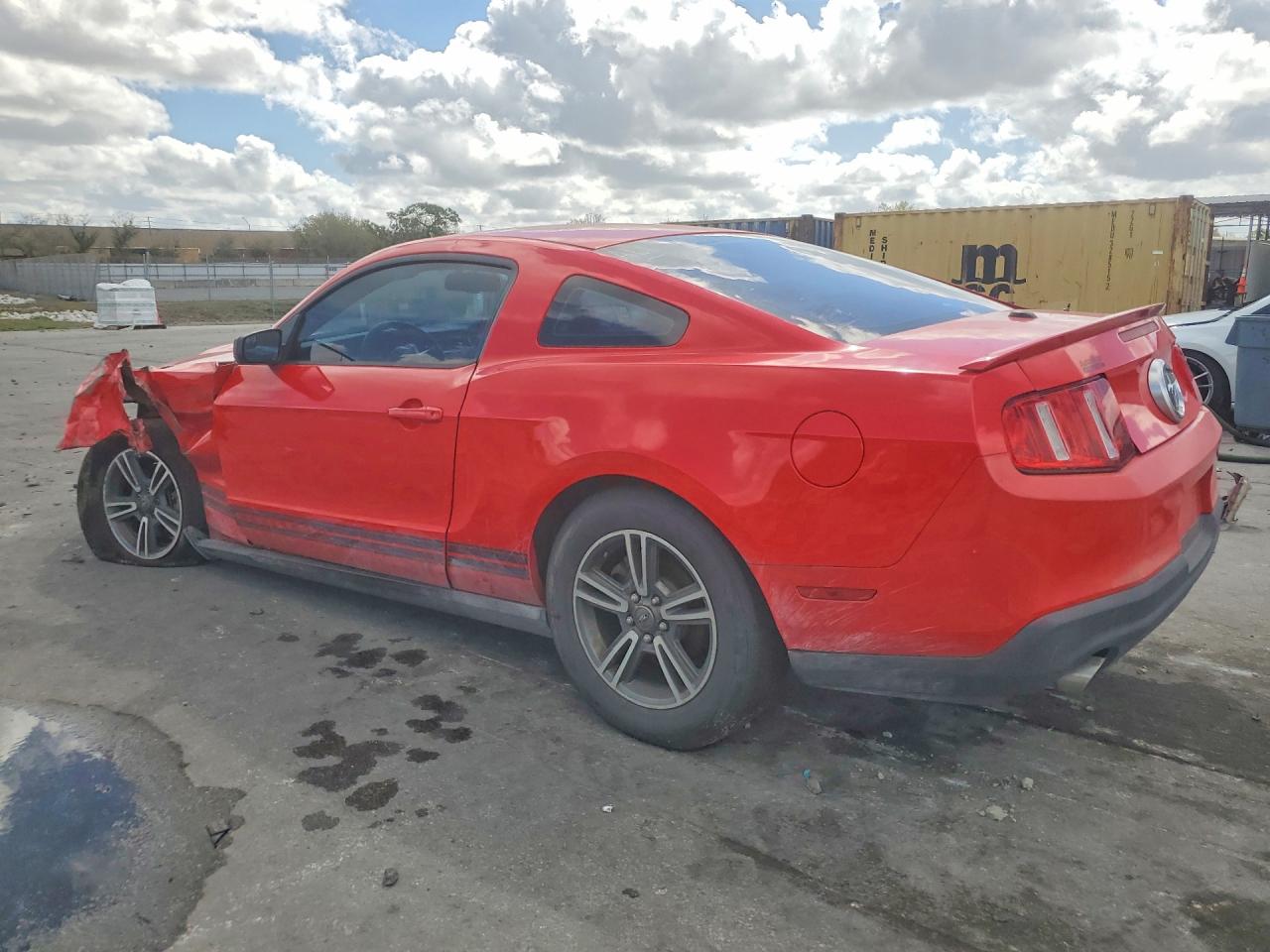 2012 FORD MUSTANG photo 3