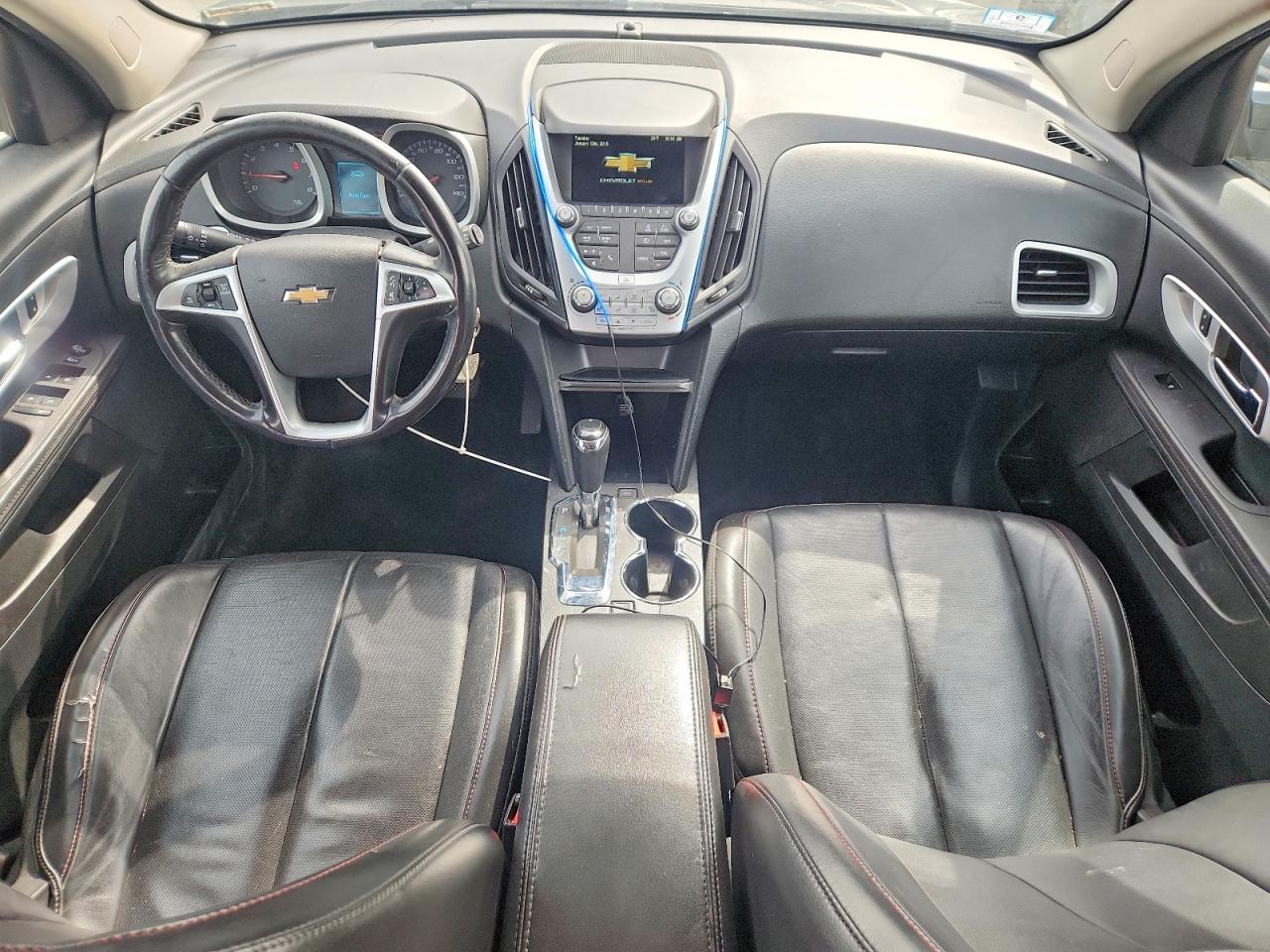 2017 CHEVROLET EQUINOX LT photo 8
