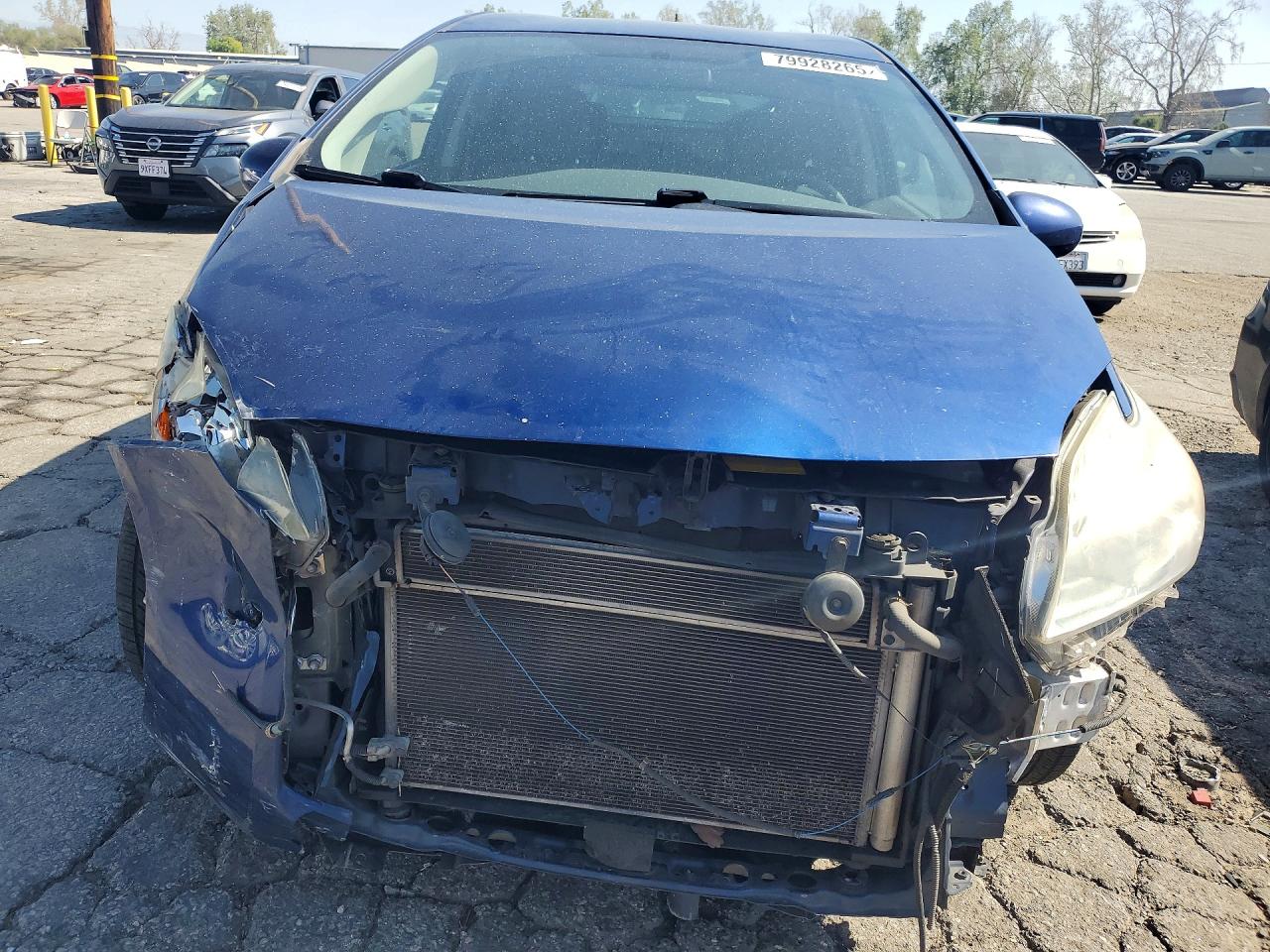 2011 TOYOTA PRIUS TWO photo 9