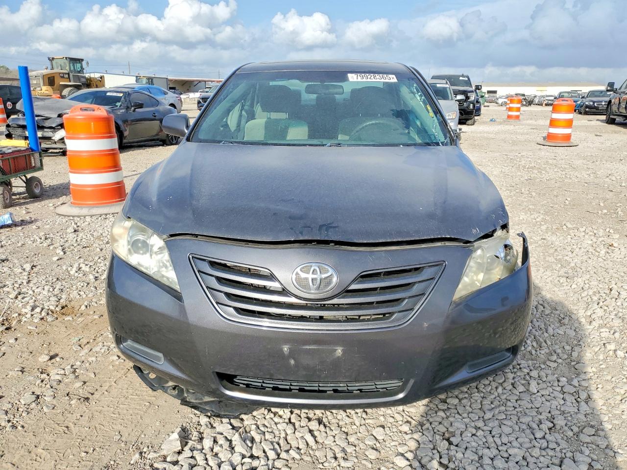 2009 TOYOTA CAMRY LE photo 5
