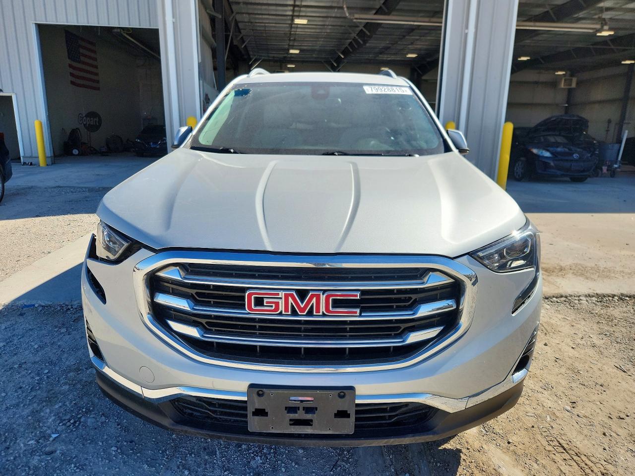 2020 GMC TERRAIN SLT photo 5