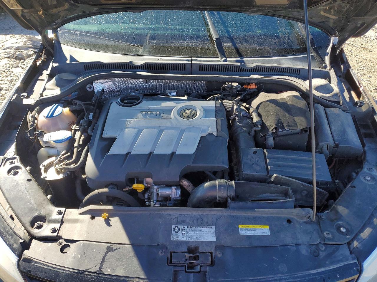 2014 VOLKSWAGEN JETTA TDI photo 11