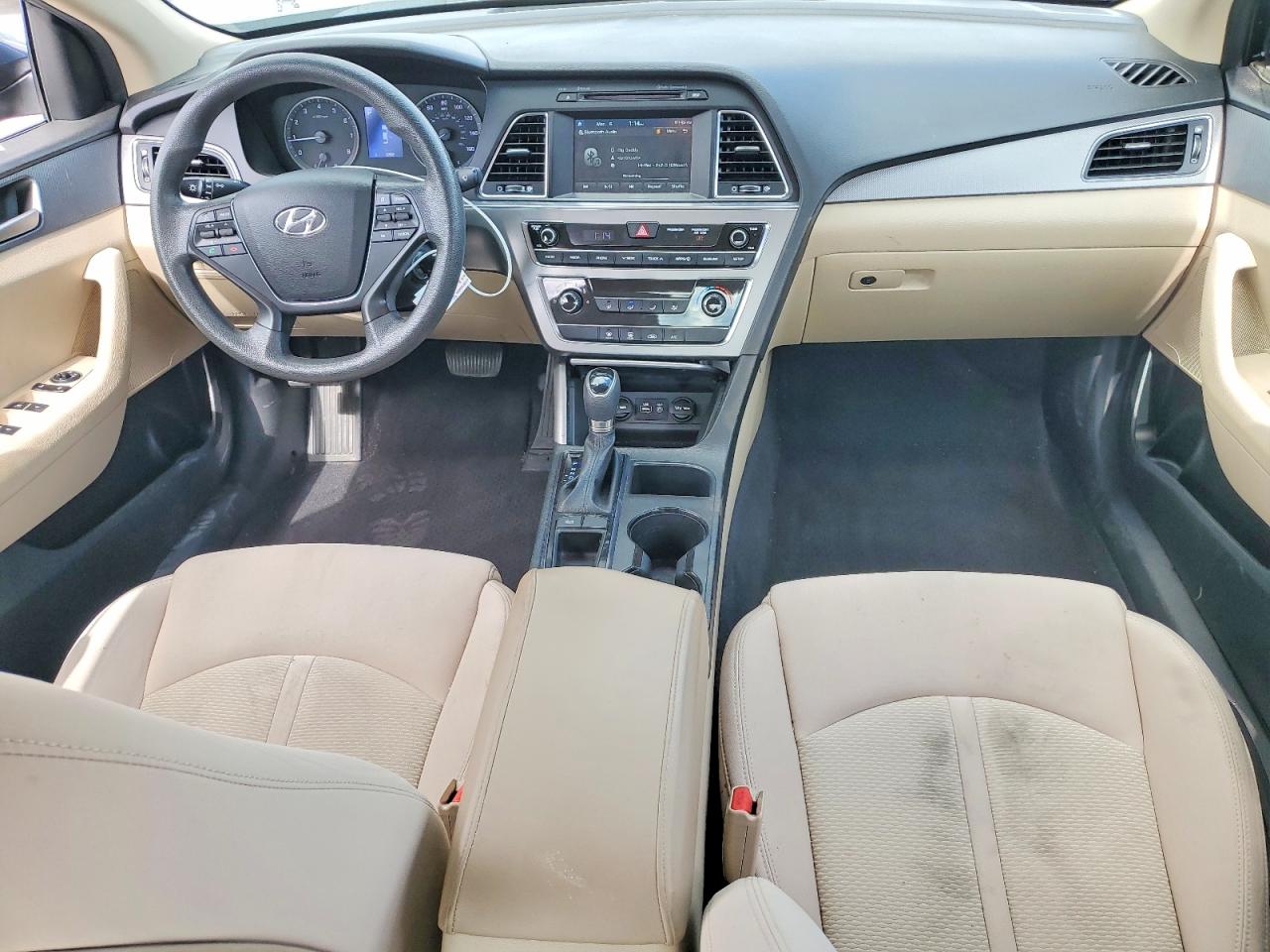 2017 HYUNDAI SONATA SE photo 15