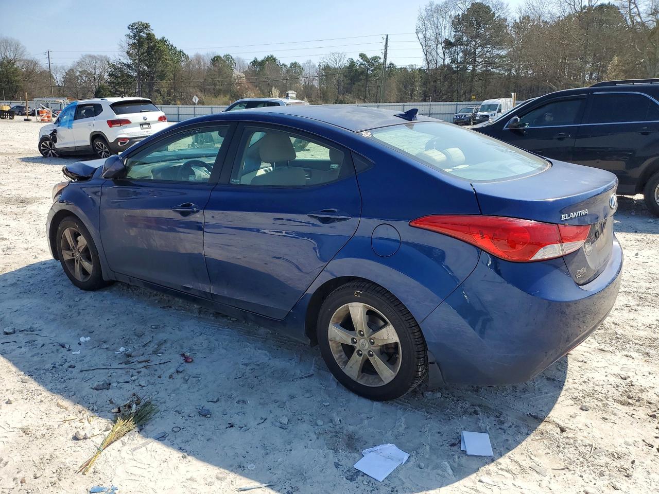 2013 HYUNDAI ELANTRA GLS photo 2