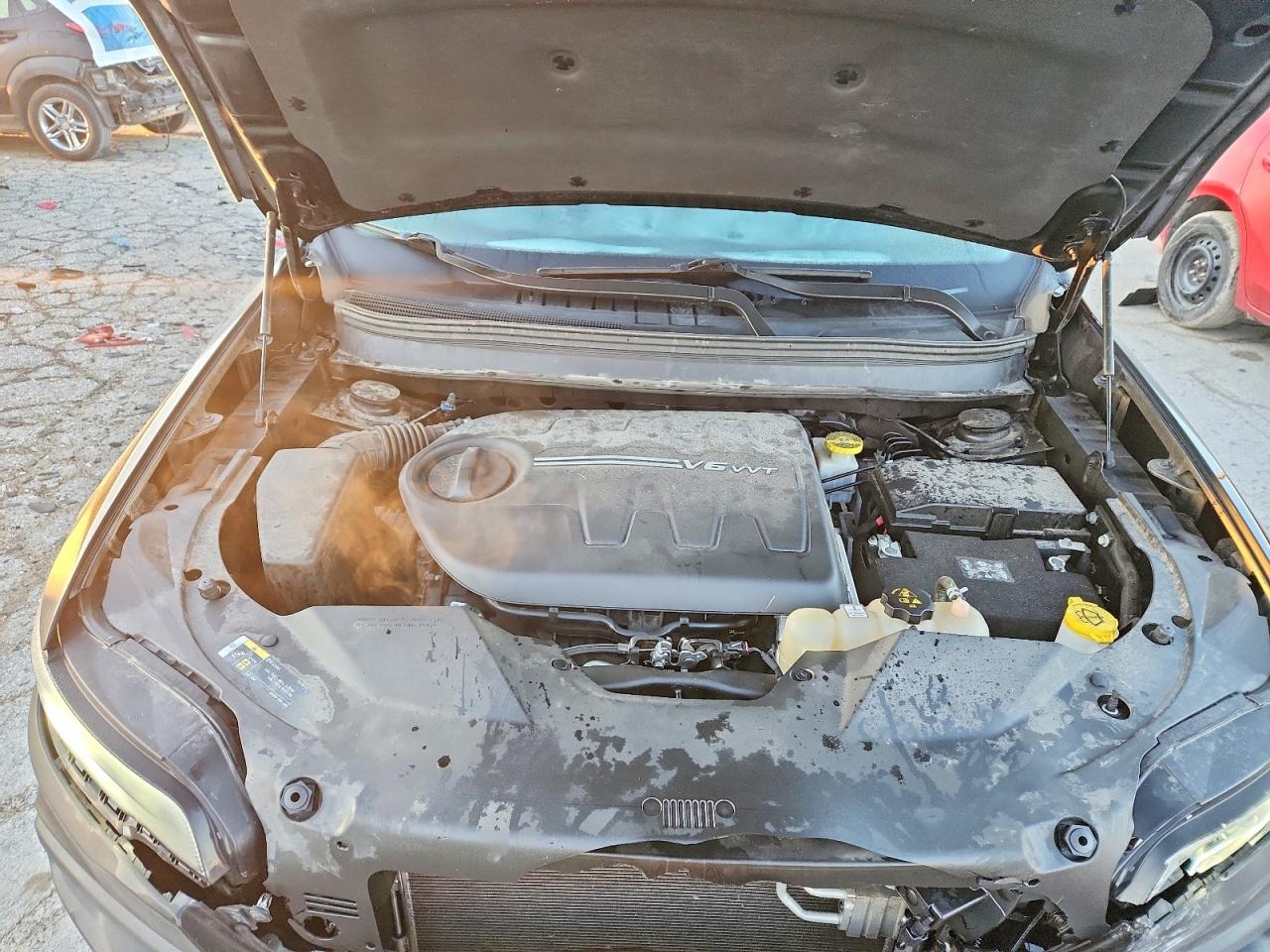 2019 JEEP CHEROKEE TRAILHAWK photo 12