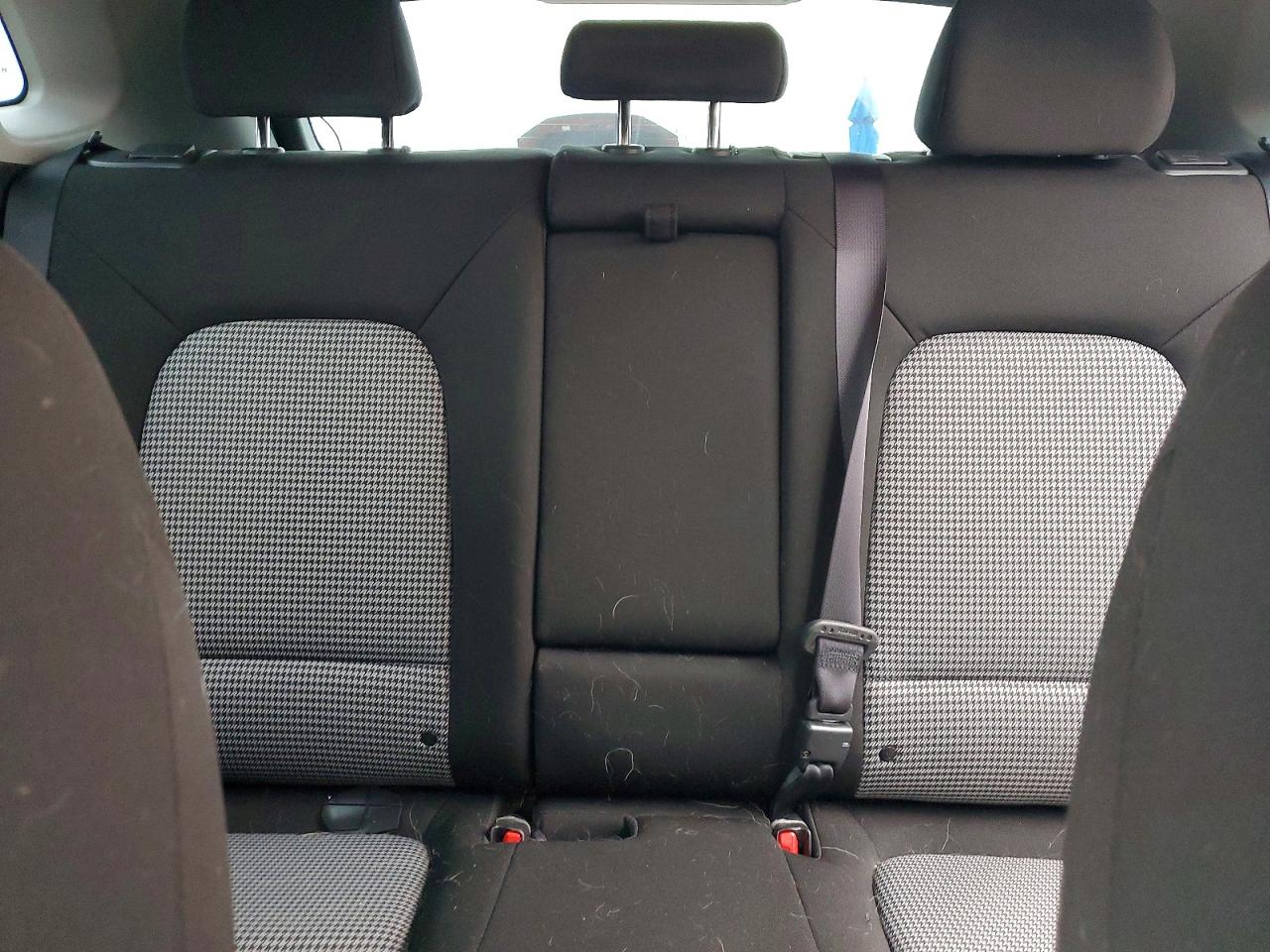 2022 HYUNDAI KONA SE photo 19
