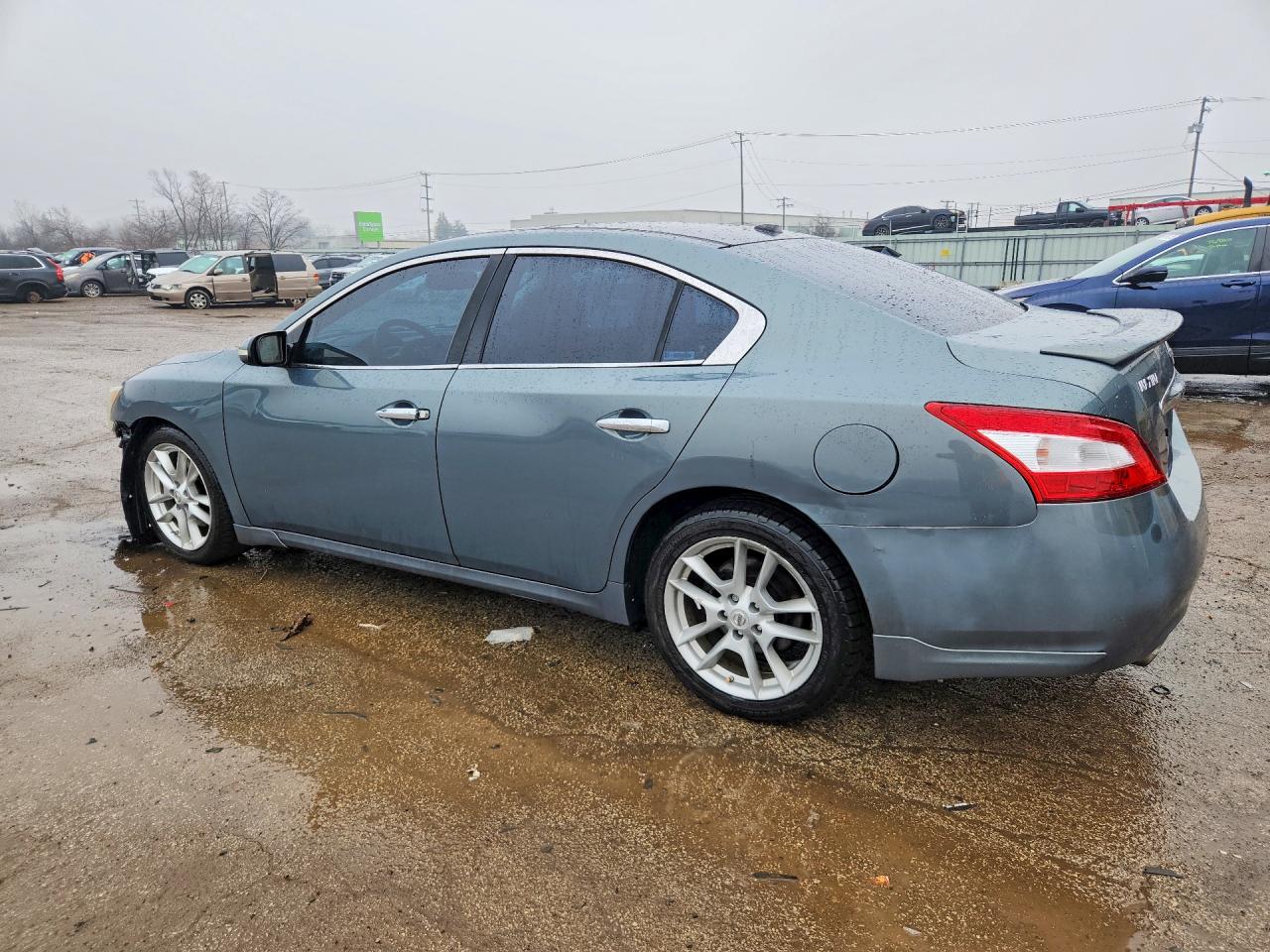 2010 NISSAN MAXIMA 3.5 S photo 2