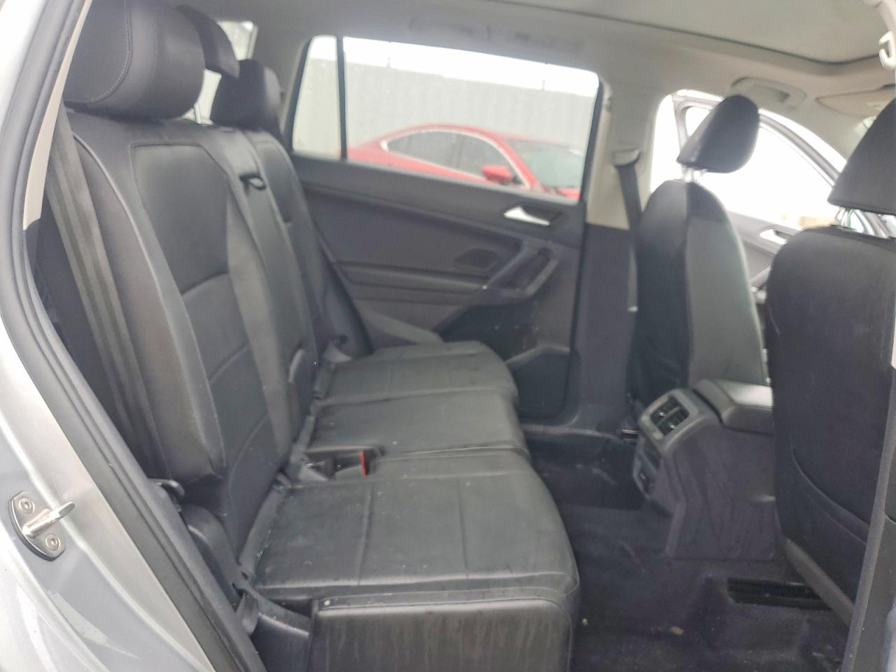 2020 VOLKSWAGEN TIGUAN SE photo 21