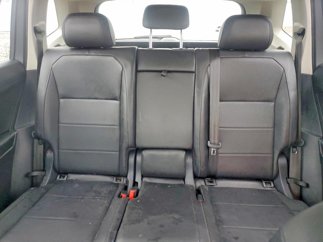 2020 VOLKSWAGEN TIGUAN SE photo 19