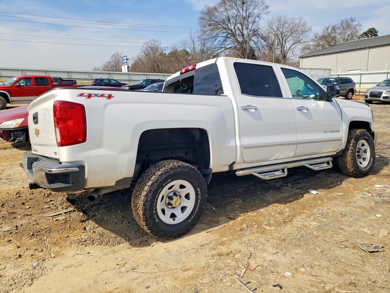 2017 CHEVROLET SILVERADO K1500 LTZ photo 3