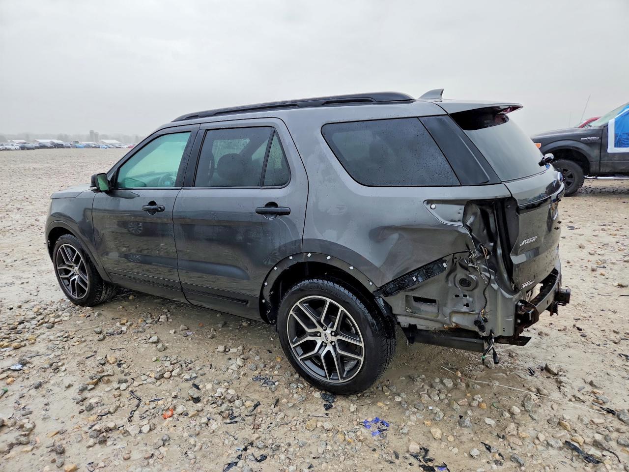 2017 FORD EXPLORER SPORT photo 3