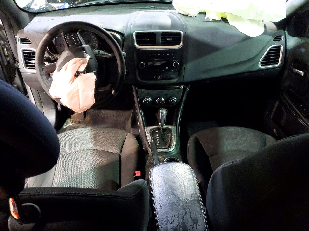 2013 DODGE AVENGER SE photo 8