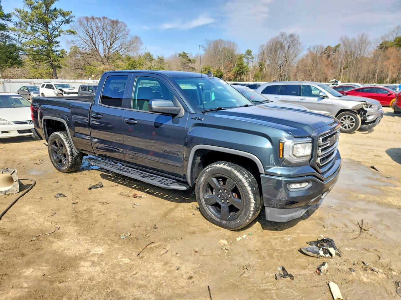 2017 GMC SIERRA K1500 SLE photo 7