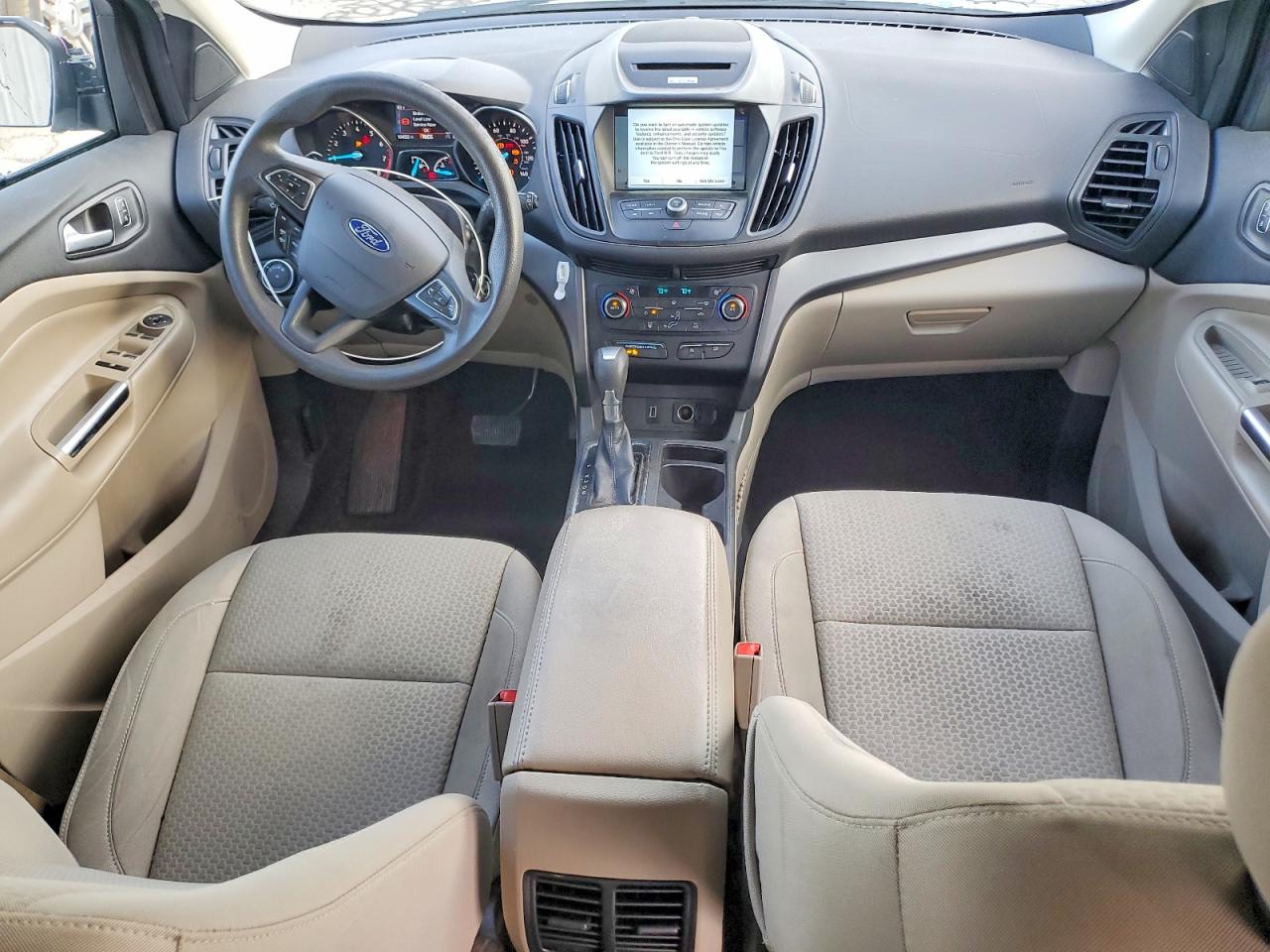 2017 FORD ESCAPE SE photo 8