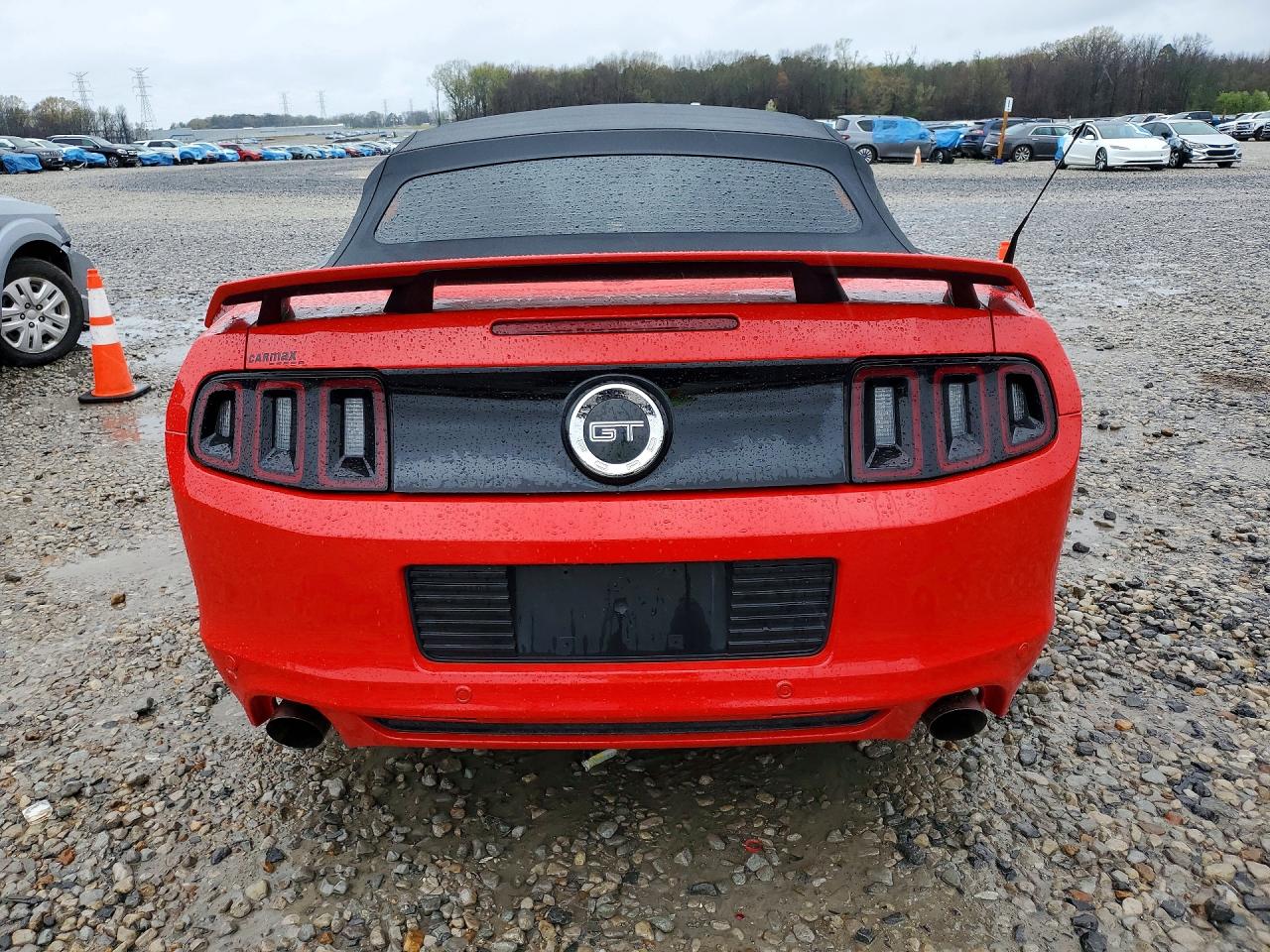 2014 FORD MUSTANG GT photo 16