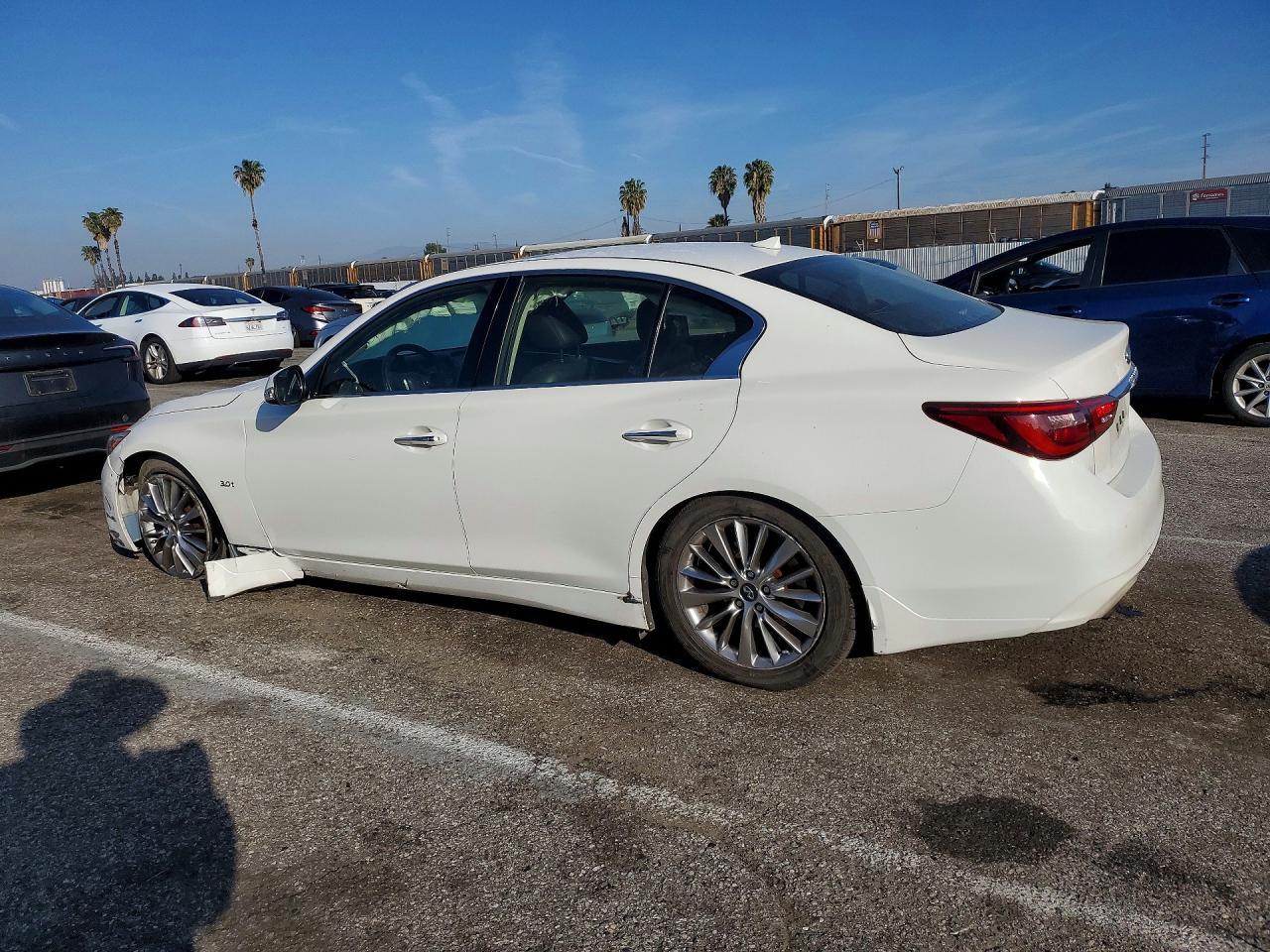 2018 INFINITI Q50 3.0T LUXE photo 4