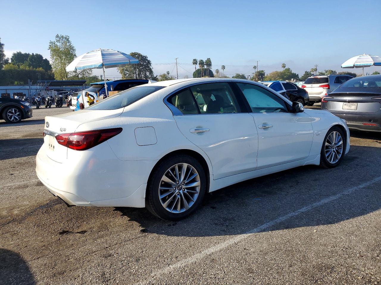 2018 INFINITI Q50 3.0T LUXE photo 7