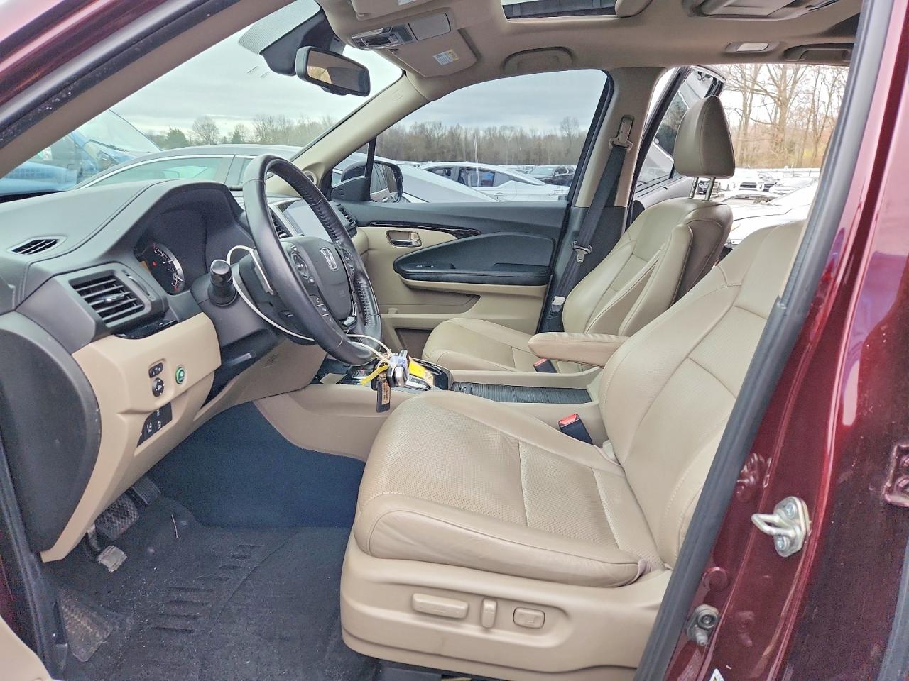 2016 HONDA PILOT ELITE photo 7