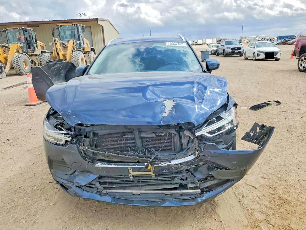 2019 VOLVO XC60 T5 MOMENTUM photo 5